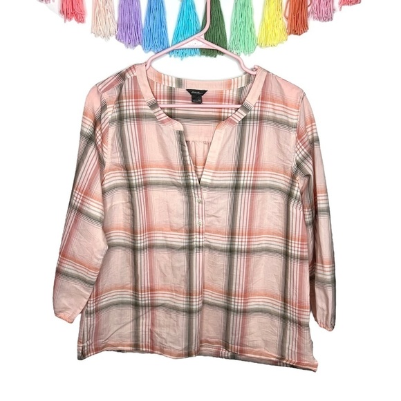 Eddie Bauer Pastel Pink Plaid V-Neck 3/4 Sleeve Blouse Top Shirt Size Medium - Picture 1 of 15